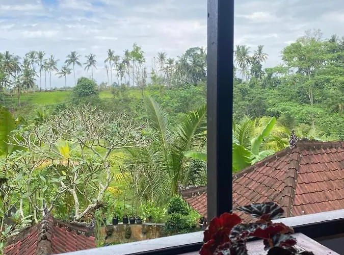 Twin * Ubud